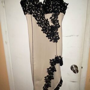 MICAS Elegant Black and Cream Lace Dress
